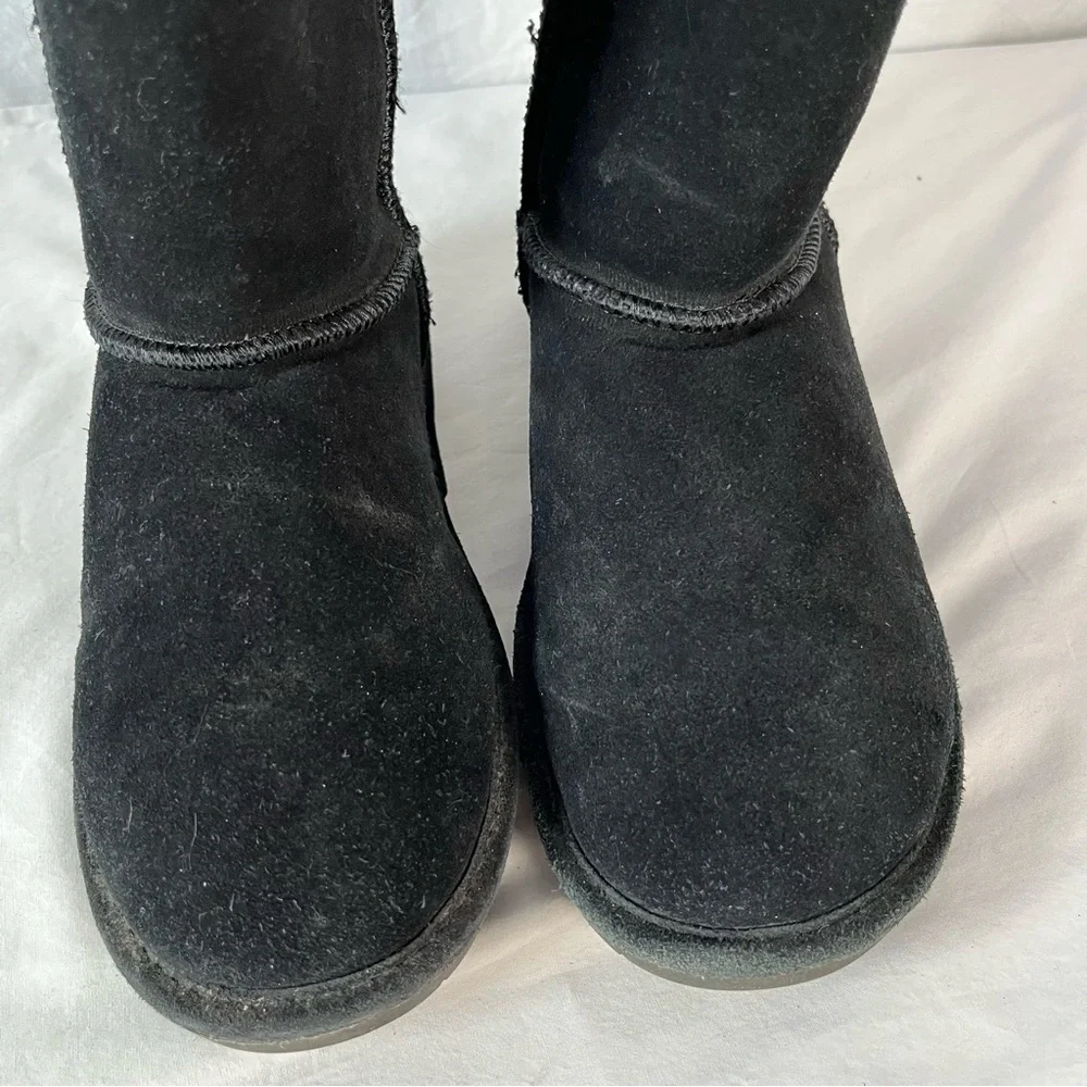 Bearpaw Emma Short Suede Upper Sheepskin Wool Lining Winter Boots Sz 9 Black